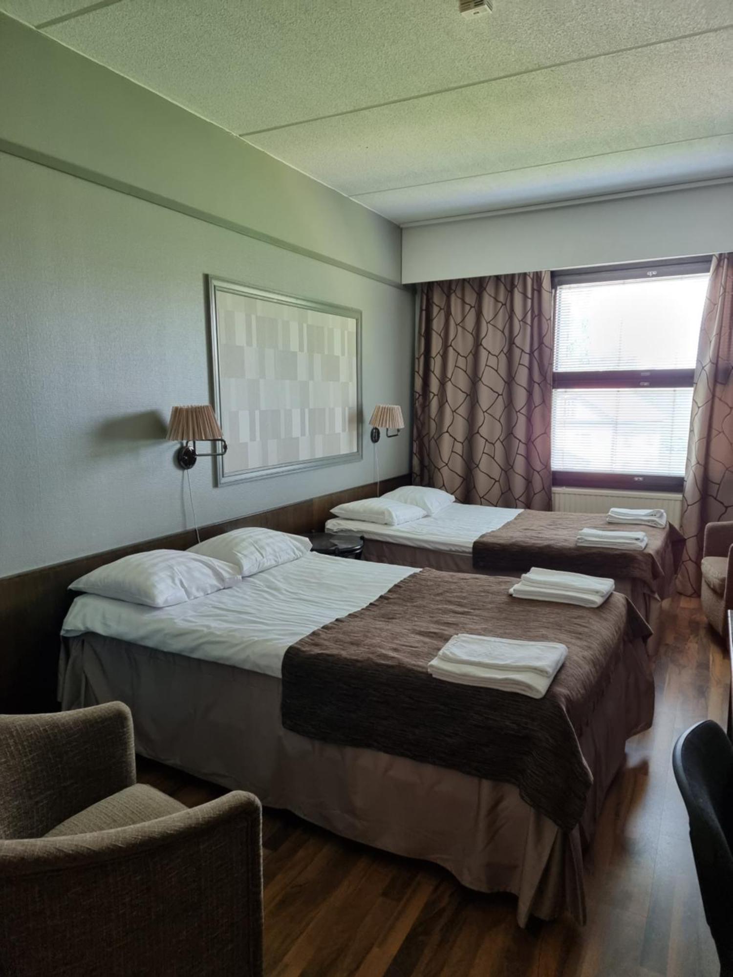 Hotel Lapuahovi ภายนอก รูปภาพ